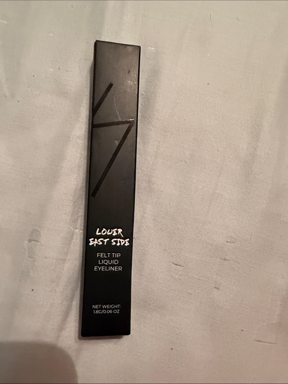 LOWER EAST SIDE Liquid Eyeliner - Black